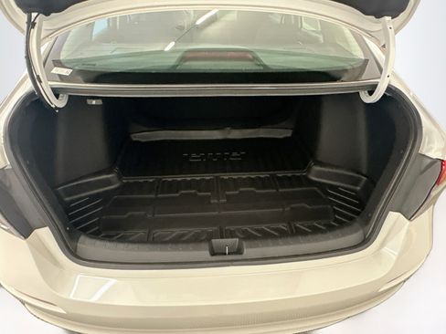 Used 2024 Honda Civic LX image 29