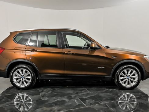 Used 2017 BMW X3 xDrive28i AWD/4WD image 10