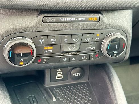 Certified 2023 Ford Bronco Sport Outer Banks w/ Tech Package AWD/4WD image 17