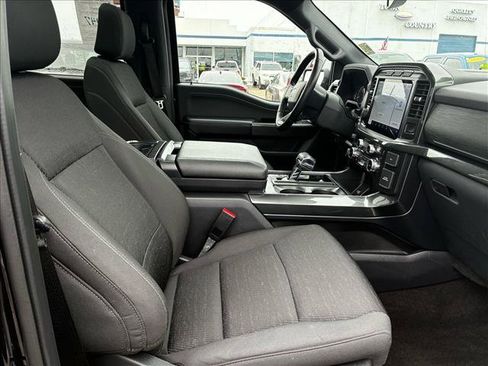 Used 2022 Ford F150 XLT w/ Equipment Group 302A High image 16
