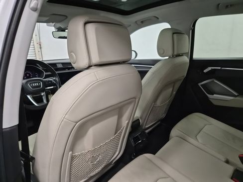 Used 2019 Audi Q3 2.0T Premium image 16