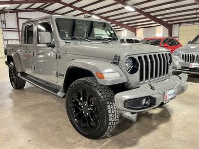 Used 2023 Jeep Gladiator Overland