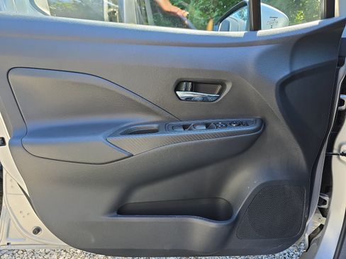 Used 2025 Nissan Versa SV w/ Trunk Package FWD image 19