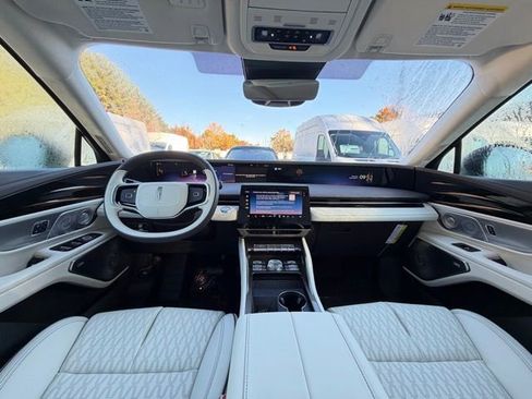 New 2026 Lincoln Nautilus Black Label image 11