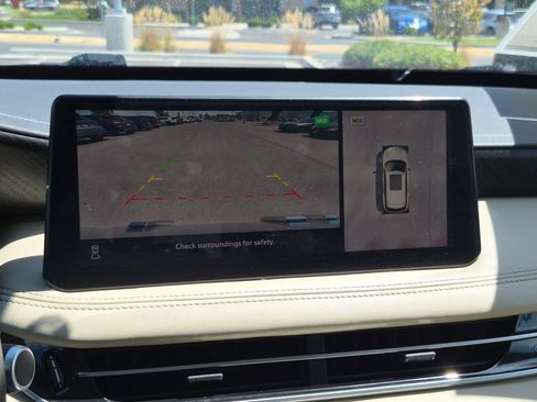 Used 2023 INFINITI QX60 Sensory AWD/4WD image 26