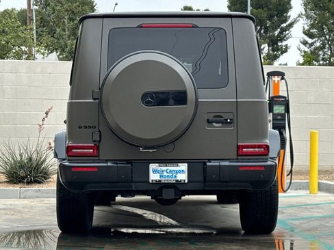 Used 2023 Mercedes-Benz G 550 image 8