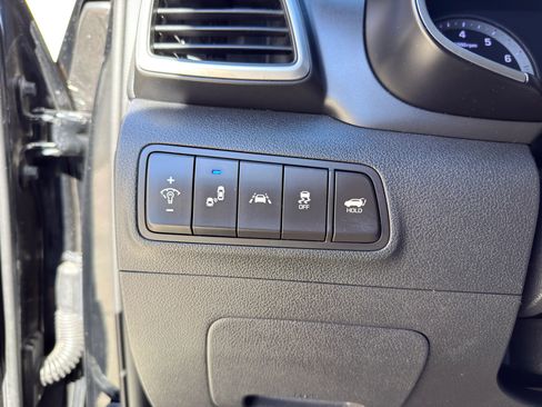 Used 2019 Hyundai Tucson Limited image 23