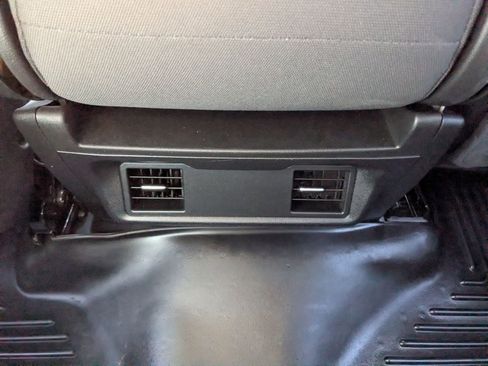 Used 2024 Chevrolet Silverado 3500 W/T image 27