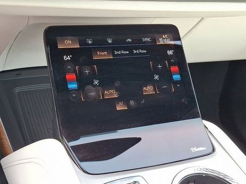 New 2026 Cadillac Vistiq Sport w/ LPO, Floor Liner Package image 10