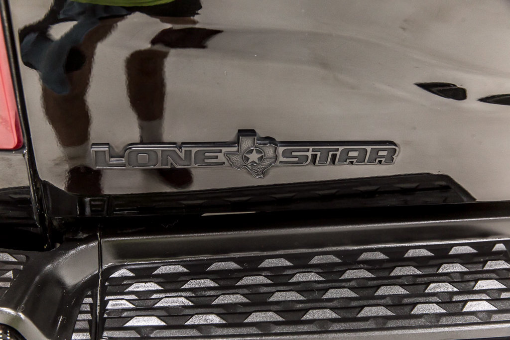 Used 2019 RAM 2500 Lone Star w/ Black Appearance Package AWD/4WD image 5