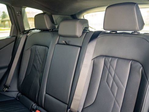 New 2026 BMW X3 xDrive30 w/ Premium Package image 24