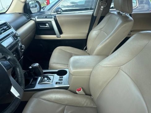 Used 2011 Toyota 4Runner SR5 w/ Premium Pkg w/Leather AWD/4WD image 13