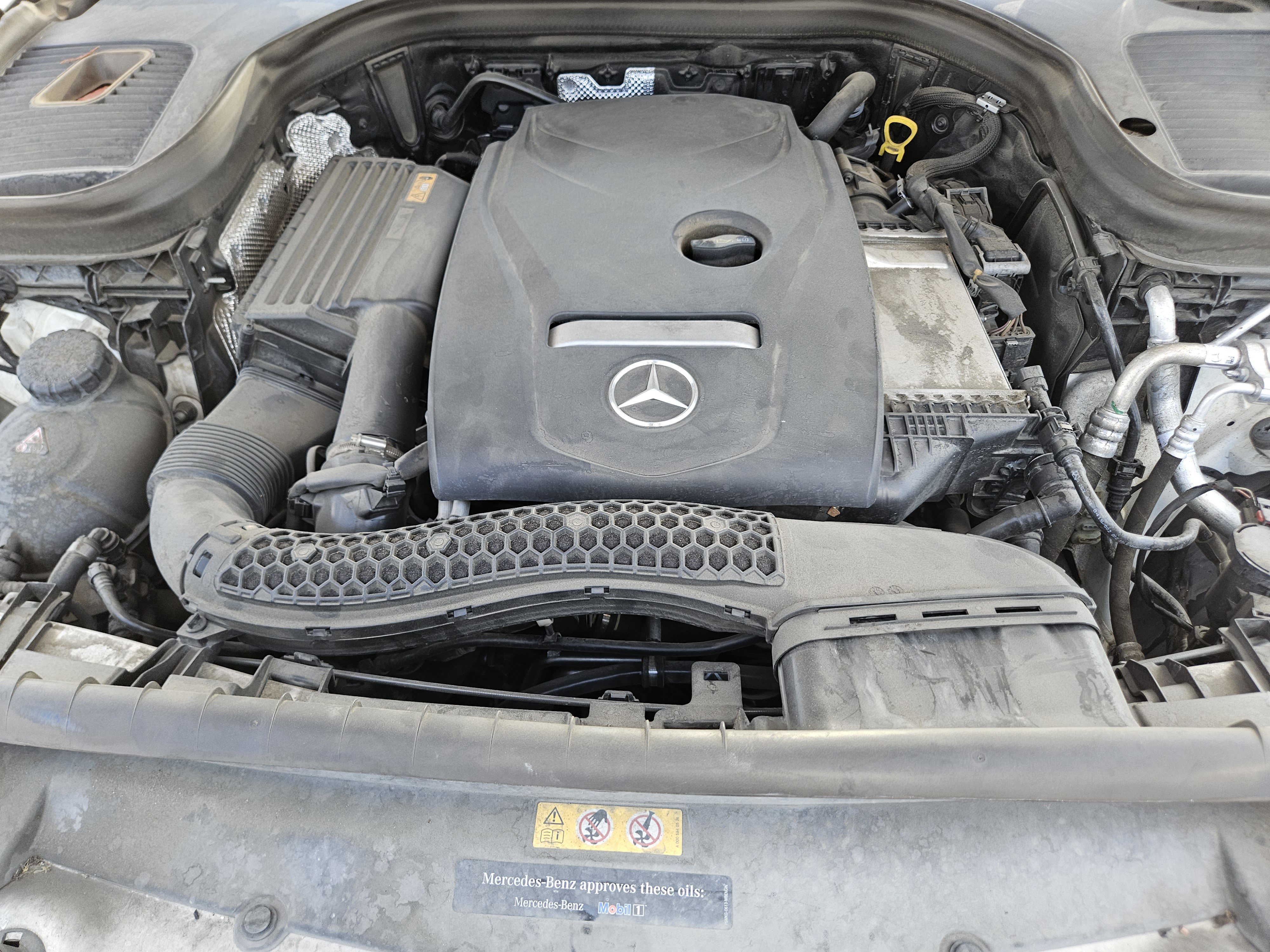 Used 2019 Mercedes-Benz GLC 300 4MATIC Coupe image 23