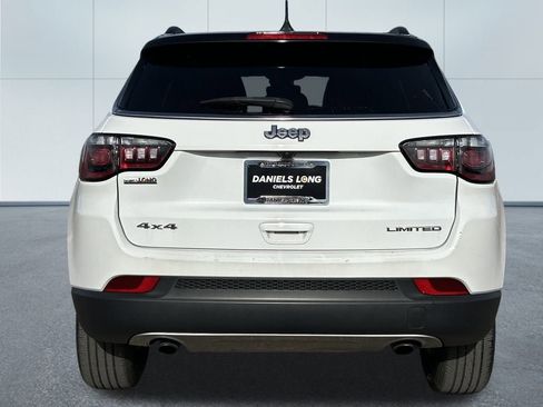 Used 2023 Jeep Compass Limited w/ Elite Group image 4
