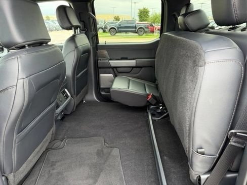 Used 2025 Ford F150 Lariat AWD/4WD image 22