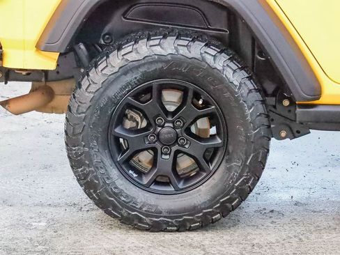 Used 2021 Jeep Wrangler Unlimited Sport image 12