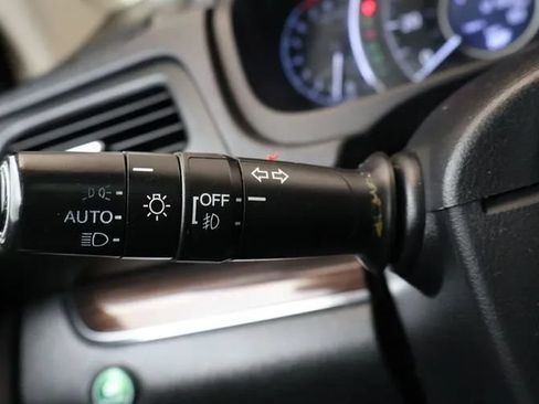 Used 2015 Honda CR-V EX-L image 26