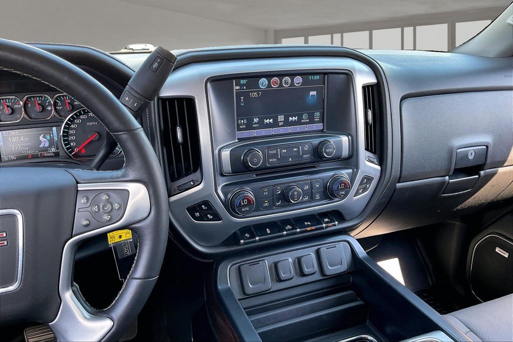 Used 2018 GMC Sierra 1500 SLT AWD/4WD image 10