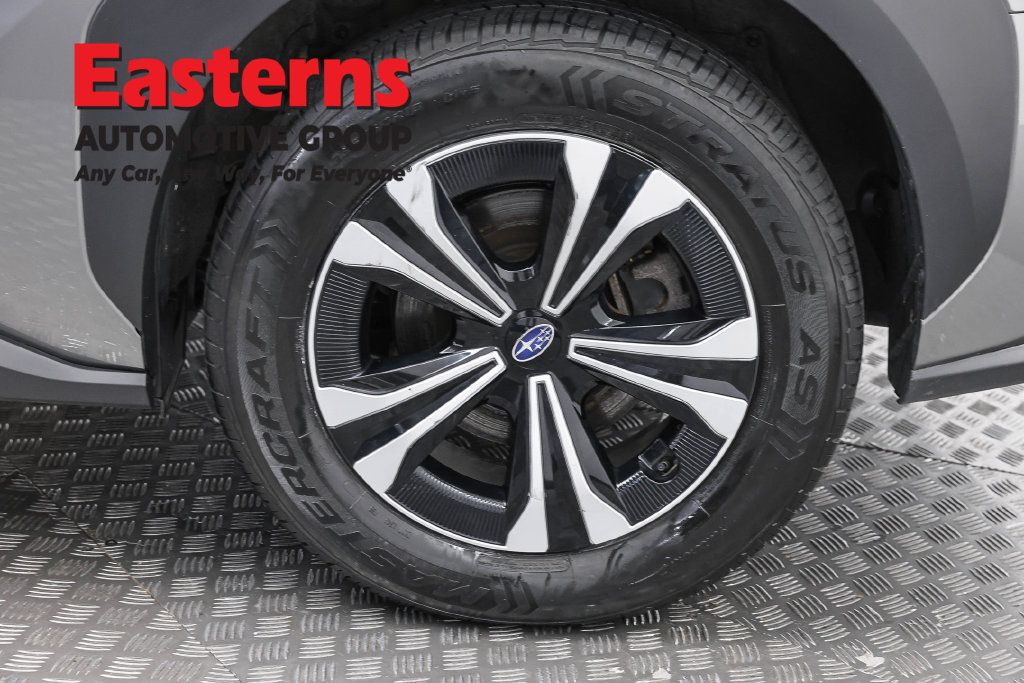 Used 2023 Subaru Solterra AWD image 33