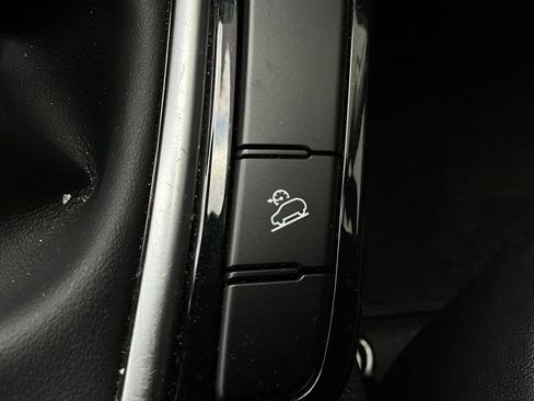 Used 2025 Kia Seltos S image 24