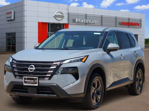New 2026 Nissan Rogue SV w/ Cold Weather Package FWD image 2