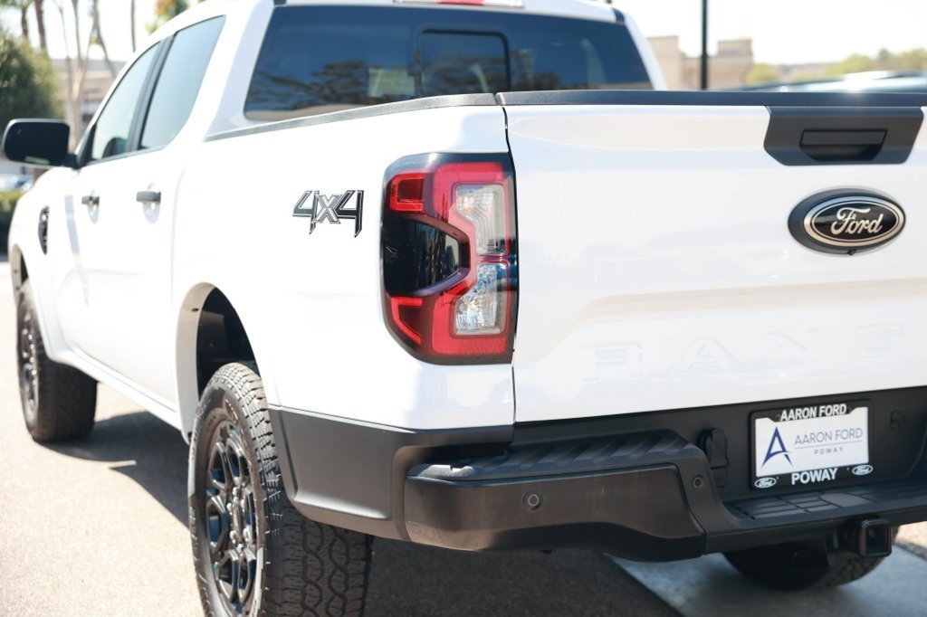 Used 2025 Ford Ranger XLT w/ Black Appearance Package AWD/4WD image 16