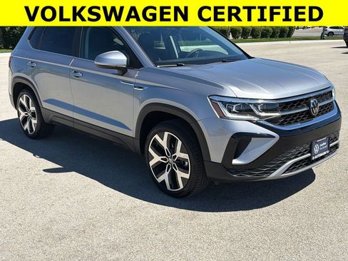 Certified 2023 Volkswagen Taos SEL AWD/4WD image 1
