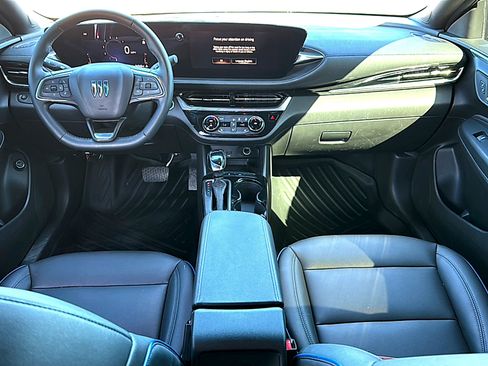 Used 2024 Buick Envista Sport Touring w/ Convenience I Package FWD image 20