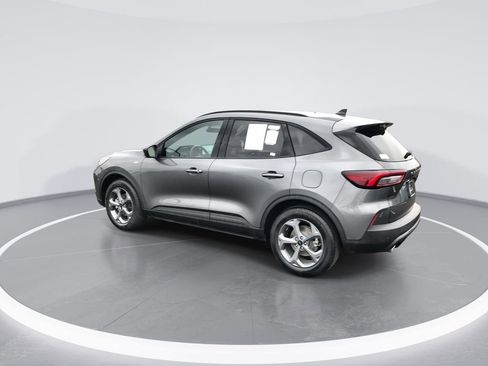 Used 2025 Ford Escape ST-Line w/ Equipment Group 301A image 6