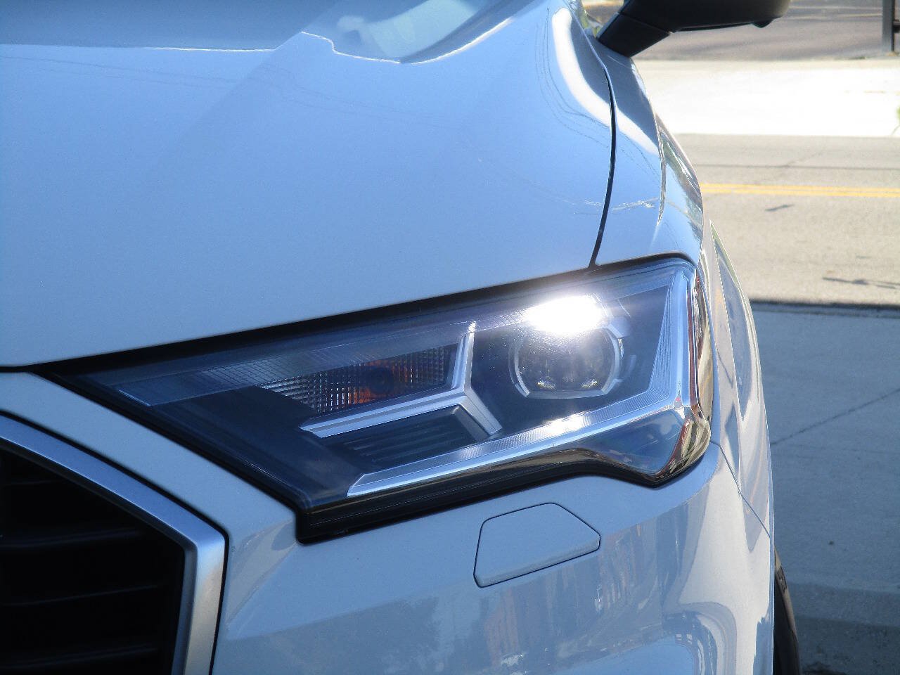 Used 2023 Audi Q7 3.0T Premium Plus AWD/4WD image 65