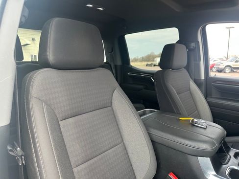 Used 2023 GMC Sierra 1500 Elevation image 30