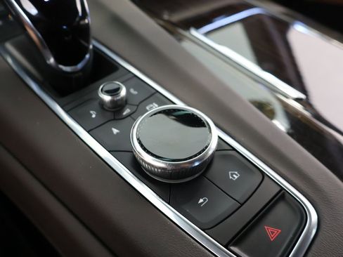 Used 2023 Cadillac Escalade Premium Luxury w/ Performance Package AWD/4WD image 28