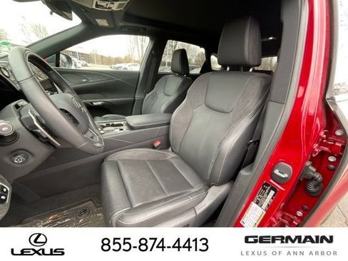 New 2025 Lexus RX 350 RX 350h LUXURY AWD image 12