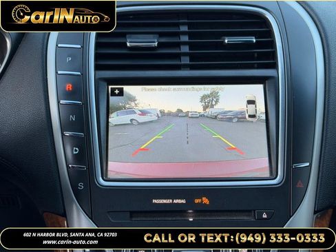 Used 2017 Lincoln MKX Select w/ Select Plus Package image 21