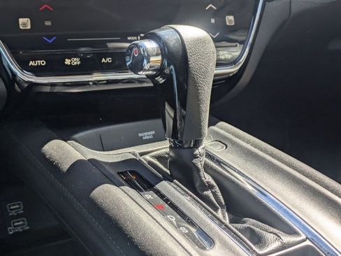 Used 2020 Honda HR-V EX image 14