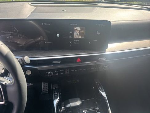 Used 2024 Kia Sorento SX Prestige image 15