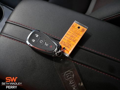 Used 2025 Chevrolet Blazer RS image 28