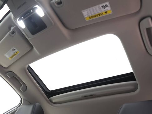 Used 2024 Honda Civic EX-L image 14