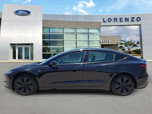 Used 2025 Tesla Model 3 Long Range RWD image 8