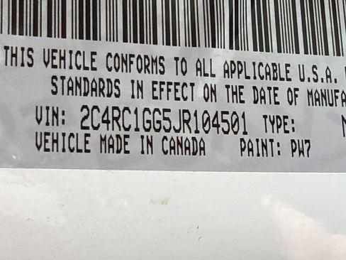 Used 2018 Chrysler Pacifica Limited w/ Advanced Safetytec Group image 33