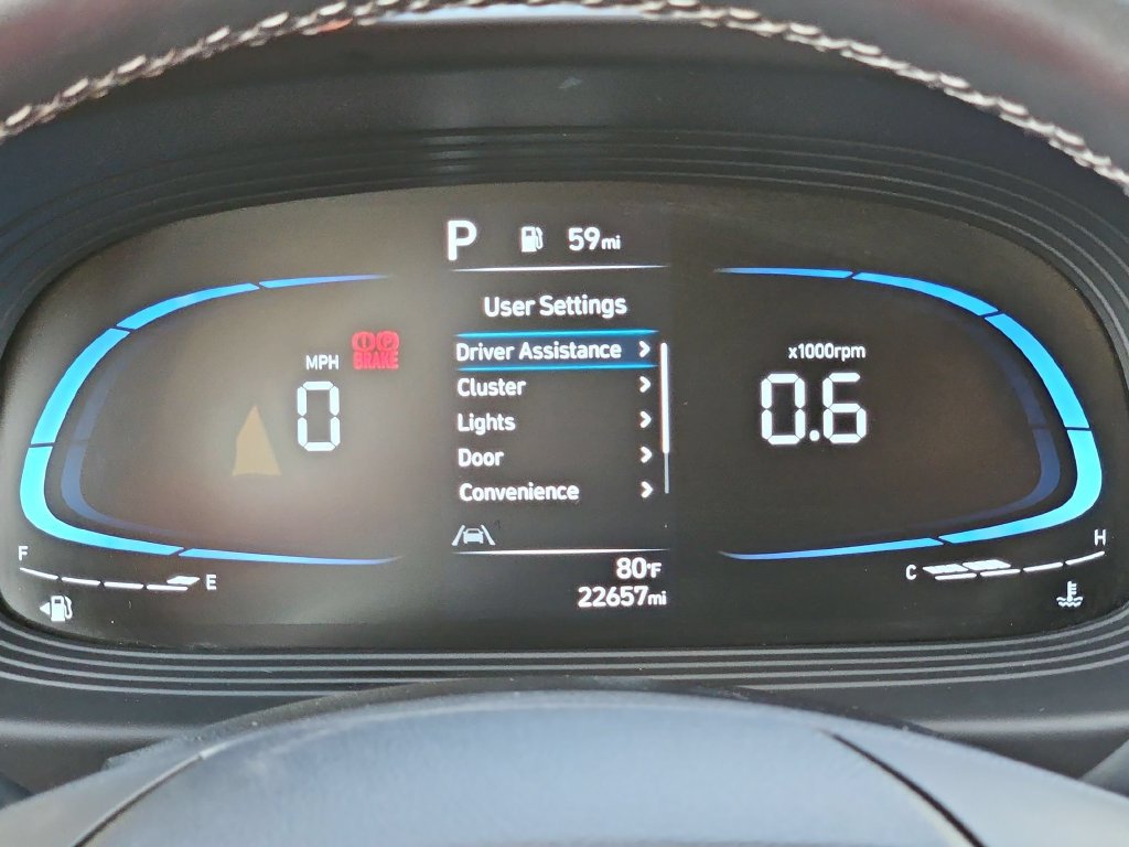 Used 2025 Hyundai Venue SEL FWD image 16