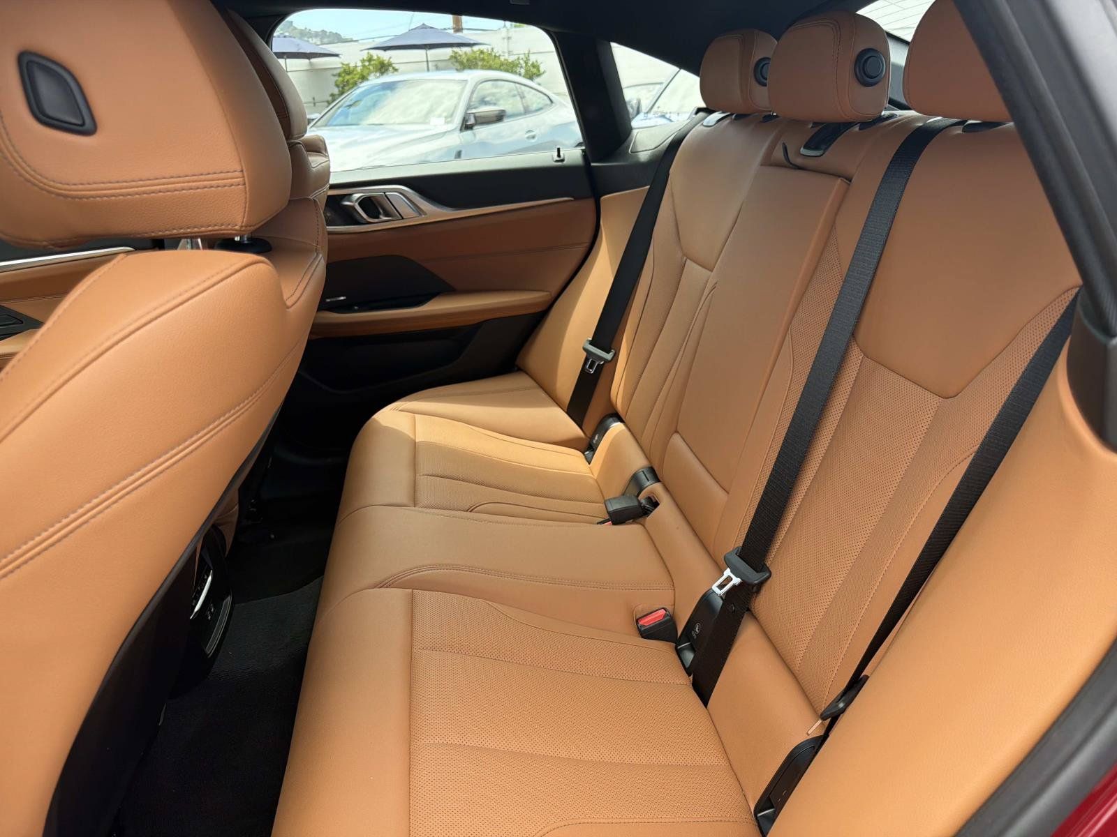 Used 2025 BMW M440i RWD image 11