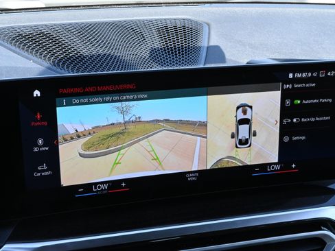 Certified 2023 BMW i4 eDrive35 w/ Premium Package image 18