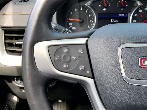 Used 2021 GMC Terrain SLT w/ Infotainment Package II FWD image 16