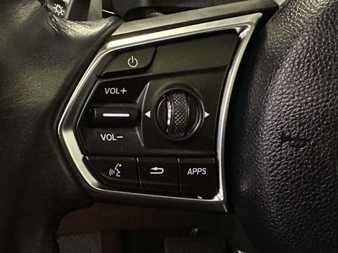 Used 2023 Acura MDX SH-AWD w/ Technology Package image 21