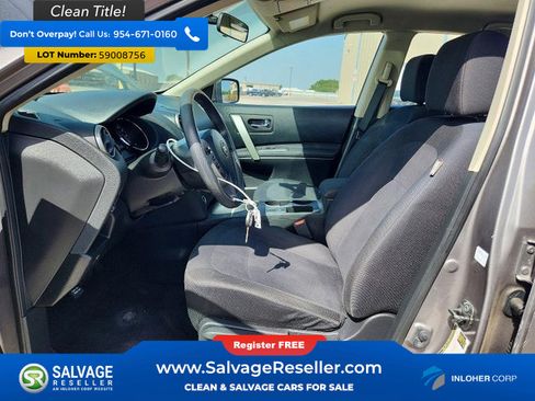 Used 2015 Nissan Rogue S w/ Convenience Package FWD image 9