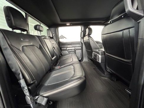 Used 2019 Ford F150 Platinum w/ Technology Package AWD/4WD image 14