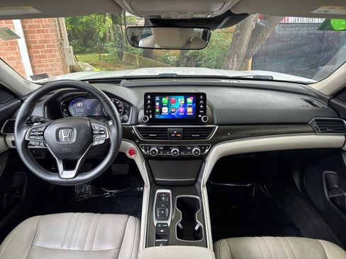 Used 2019 Honda Accord Touring image 20