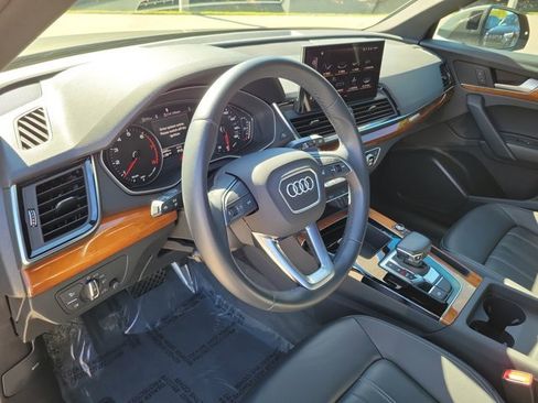 Certified 2023 Audi Q5 2.0T Premium w/ Convenience Package image 18