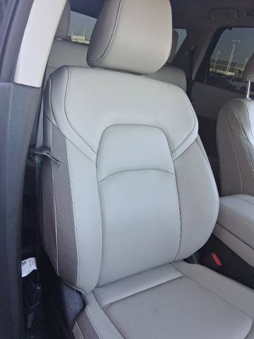 Certified 2025 Nissan Pathfinder SL FWD image 23
